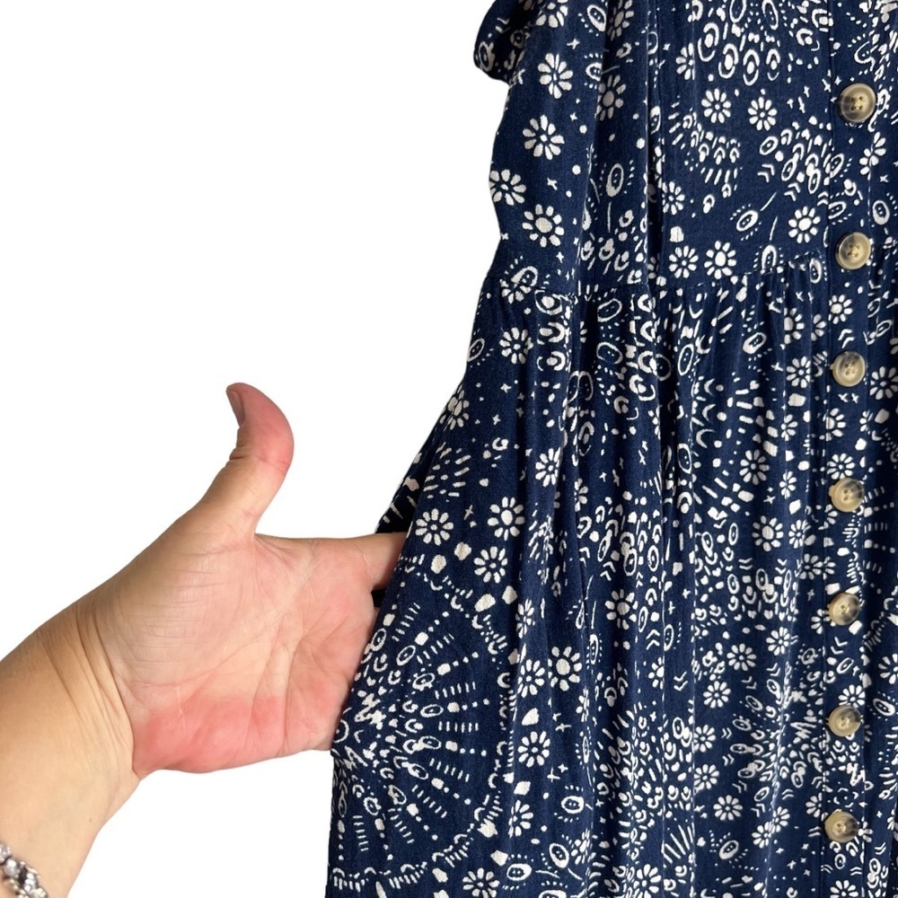 TORRID Summer Chalis Floral Sundress in Blue White Size 0 (Size 10) - Picture 5 of 9